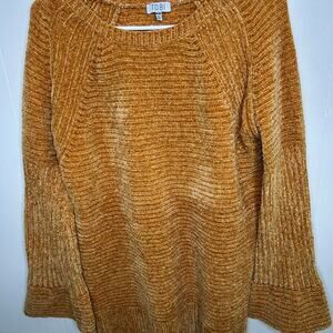 TOBI chenille sweater in women's size Medium